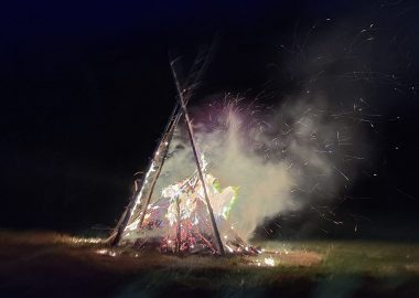 Midzomer vreugdevuur
