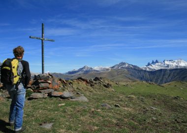 Het Cassini-kruis – wandeling vanaf Auris Station