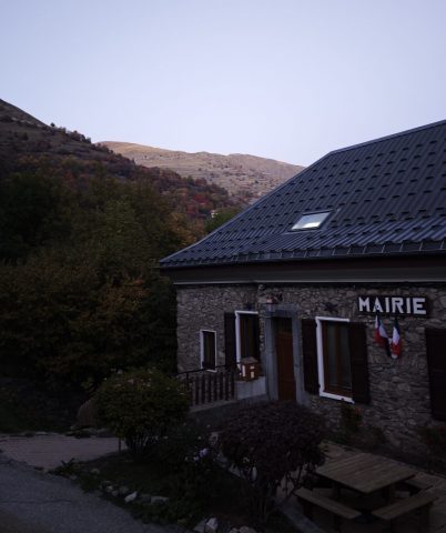 Gemeentehuis van Auris en Oisans_Auris-en-Oisans