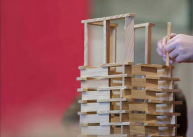 Constructions géantes et jeu en bois
