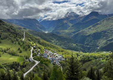 Puy-le-Haut > Les Cours, Auris