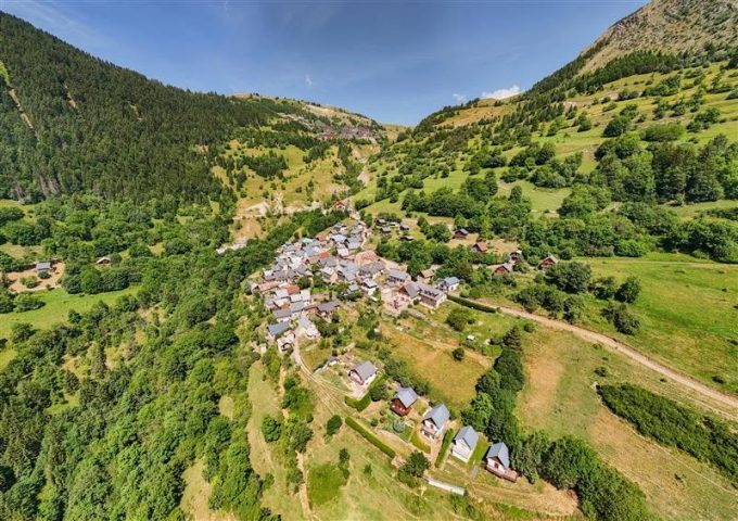 Hameau des Cours – Wandeling vanuit het resort Auris-en-Oisans_Auris-en-Oisans