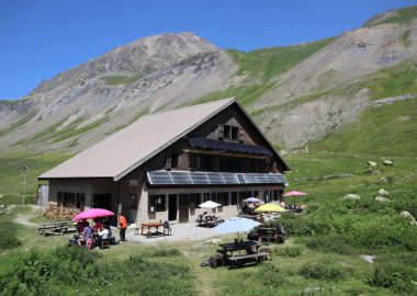 Refuge de l’Alpe de Villar d’Arène (FFCAM)