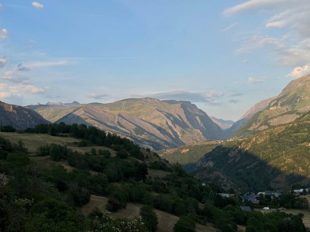 Richting Emparis vanuit Le Coin – La Balme, zonsondergang