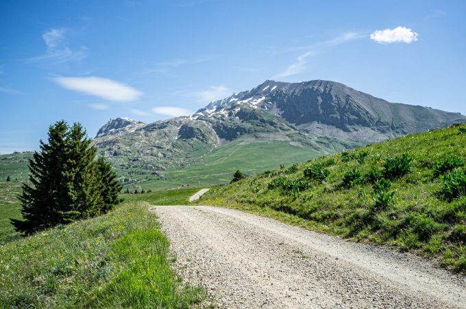 Uitzicht op de Grandes Rousses vanaf het pad na de Col de Maronne