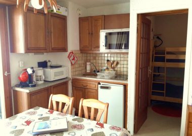 Renovatie / onderhoud van appartementen en groenvoorzieningen – Vallet Laurent